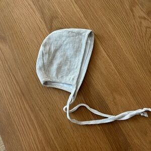 Briar Baby linen bonnet